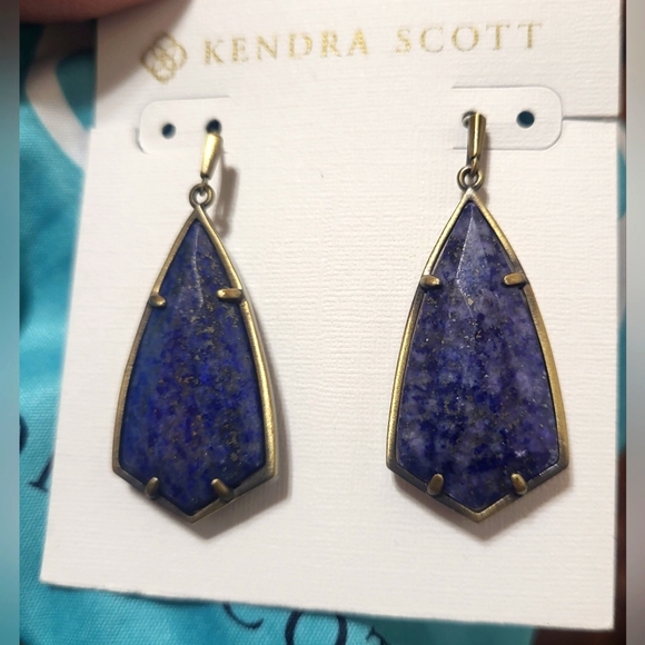 Kendra Scott Accessories - NWT KENDRA SCOTT EARRINGS CARLA